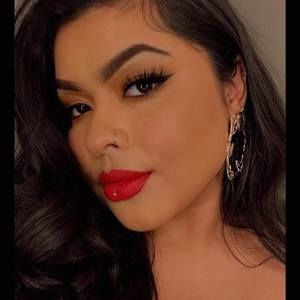 Meet your Posher, Jocelyne